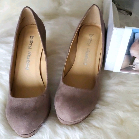 NIB - dirty laundry neutral pumps - Picture 2 of 7